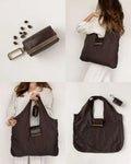 Bolso Eco-Tote Plegable 2 en 1 | Llavero de Cuero Sintético y Mosquetón. Elegante y práctico.