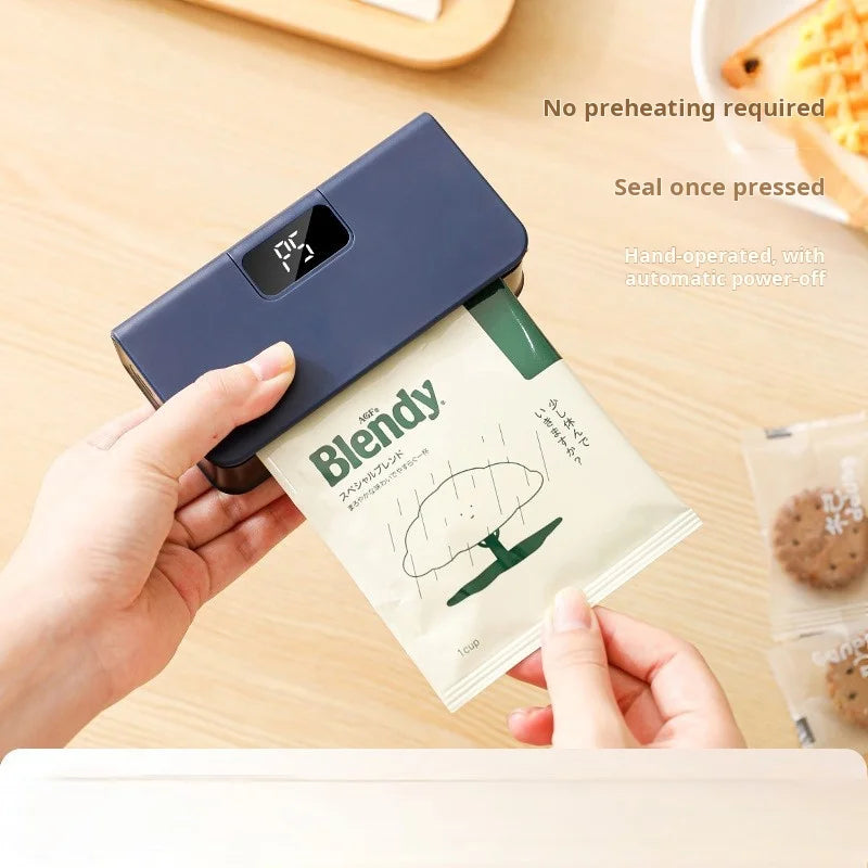 Mini sellador de bolsas calefactoras recargable, máquina de sellado de bolsas de alimentos para embalaje de almacenamiento, sellador de bolsas con Clip de plástico de mano, sellador térmico de embalaje de aperitivos